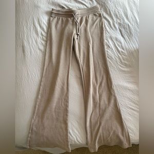 Aritzia Sunday Best Waffle Sweatpants